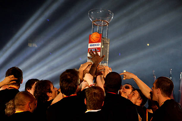 是家喻户晓 是家喻户晓