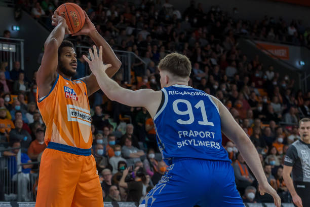 造假的动机 造假的动机