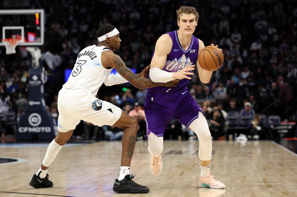 追平并反超 追平并反超